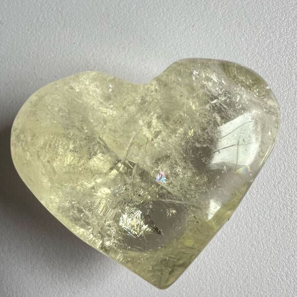 Citrine Crystal Heart Carving (2)‎ - Picture 4 of 11